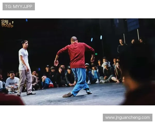 成都街舞队引发热议的意识形态争议与文化认同探讨